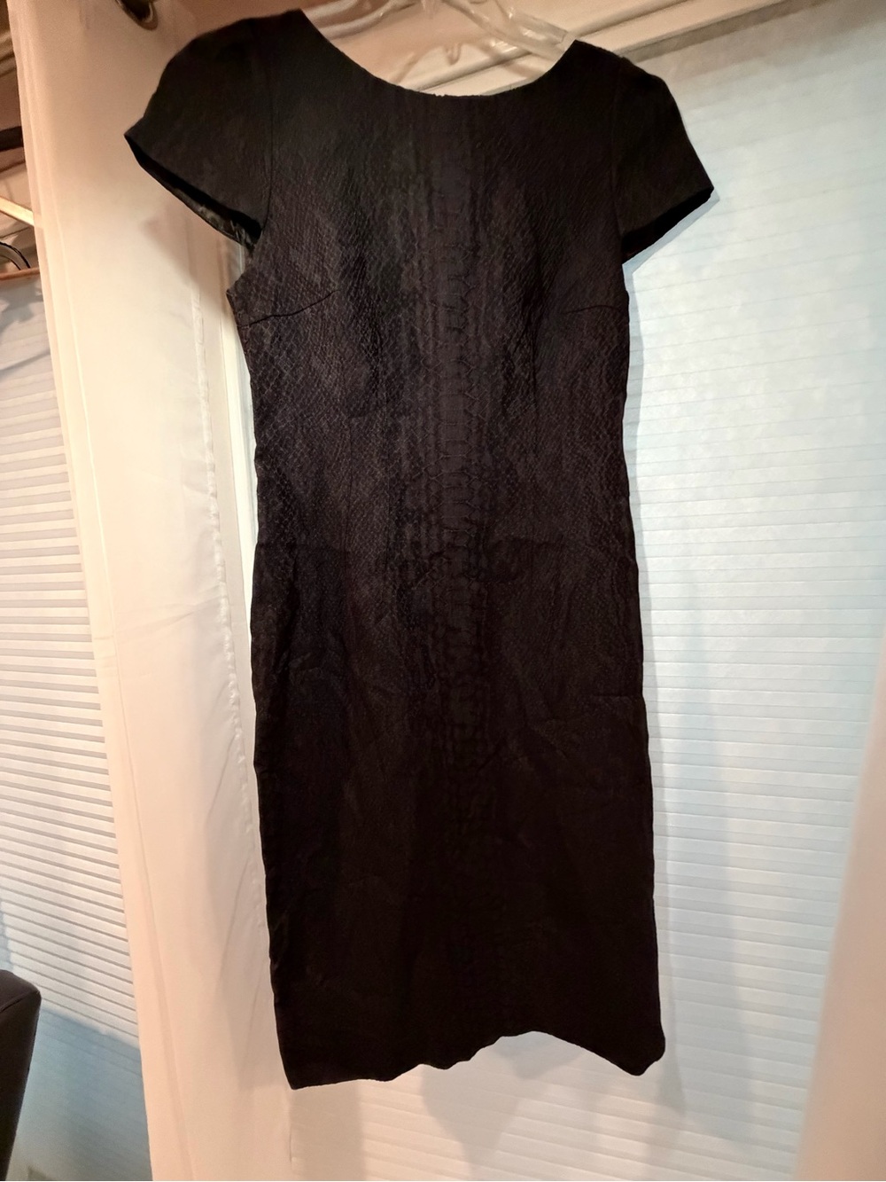 Elie Tahari Black Classic Textured Midi Sheath Dress